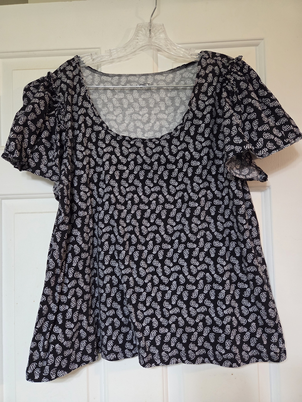 LOFT Black Scoop Neck Paisley-Print Blouse
